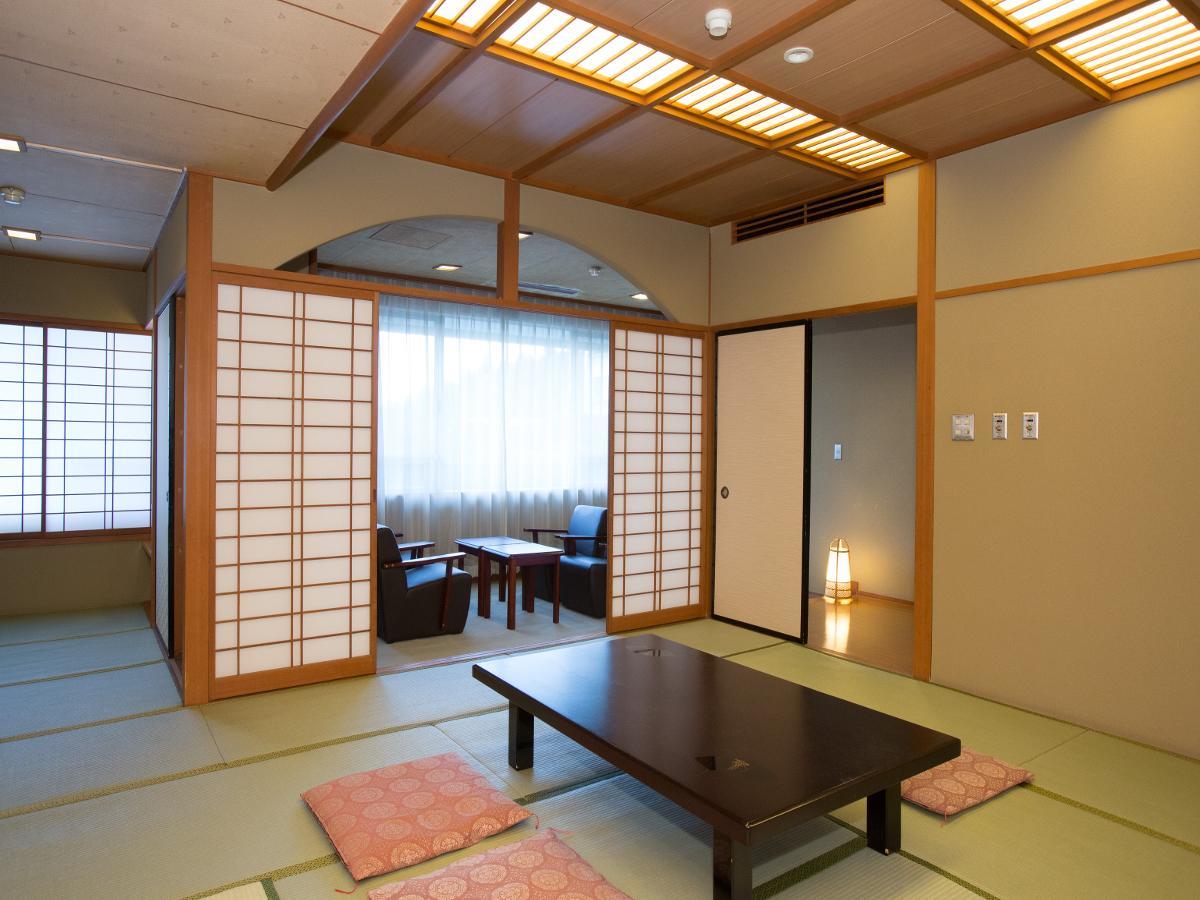 Ikaho Grand Hotel Shibukawa Buitenkant foto